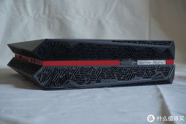 机的最强竞争对手 - 华硕 玩家国度 ROG G20A