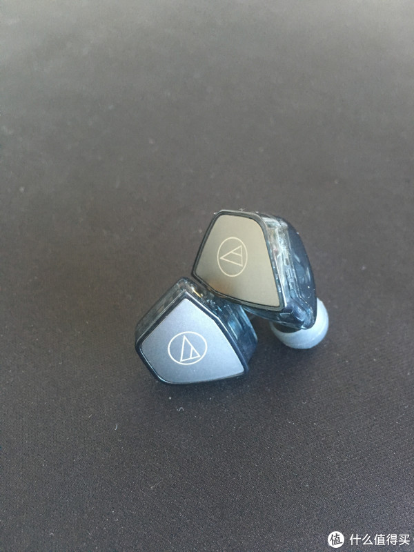 尔 SE533 、森海塞尔 IE80 、Oriolus 灰黄鹂、