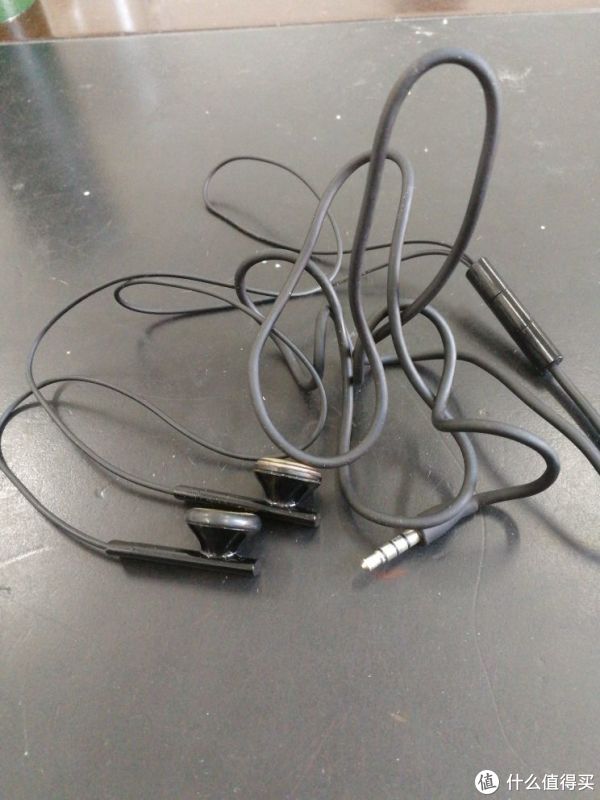 整个世界都安静了,终于入坑降噪耳机(一步到位